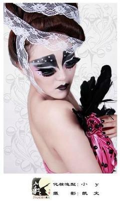 江阴专业化妆培训与新娘跟妆服务指南